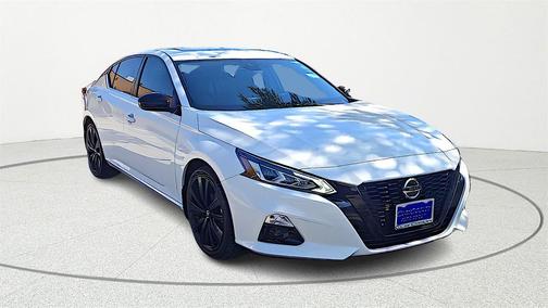 2022 Nissan Altima SR Intelligent AWD