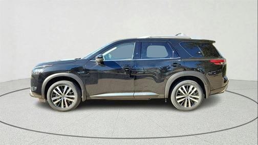 2025 Nissan Pathfinder Platinum FWD