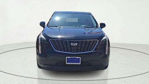 Stellar Black Metallic 2019 Cadillac XT4 Luxury