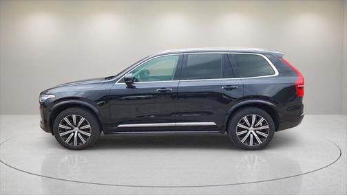 2022 Volvo XC90 T6 Inscription