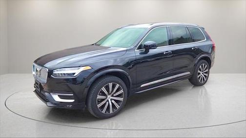 2022 Volvo XC90 T6 Inscription