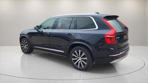 2022 Volvo XC90 T6 Inscription
