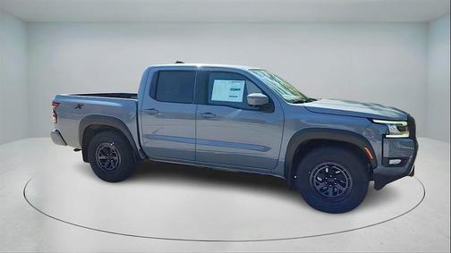 2025 Nissan Frontier PRO-X