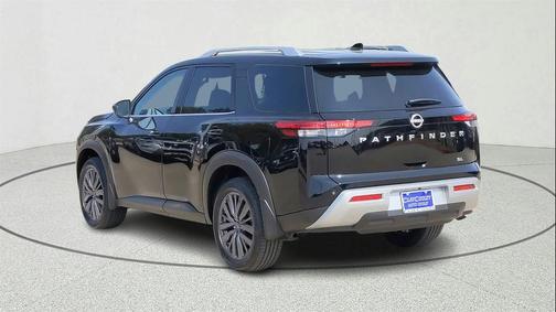 2024 Nissan Pathfinder SL FWD