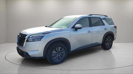2023 Nissan Pathfinder SV FWD