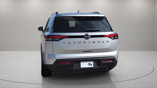 2023 Nissan Pathfinder SV FWD