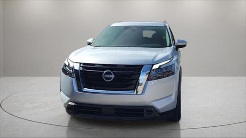 2023 Nissan Pathfinder SV FWD