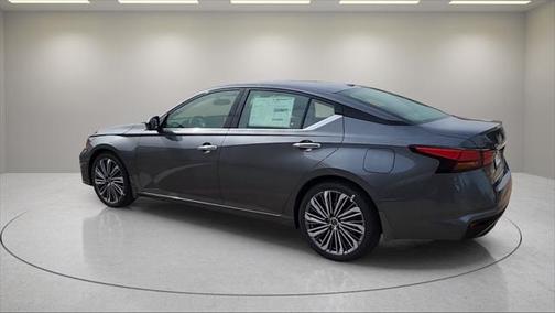 2025 Nissan Altima 2.5 SL