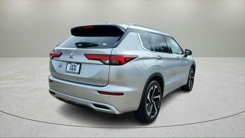 2023 Mitsubishi Outlander SEL 2.5 2WD