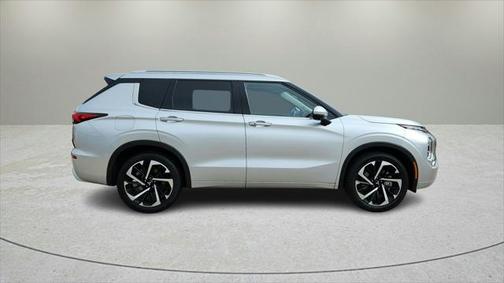 2023 Mitsubishi Outlander SEL 2.5 2WD