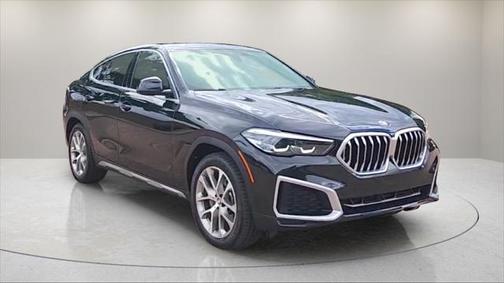 2022 BMW X6 xDrive40i