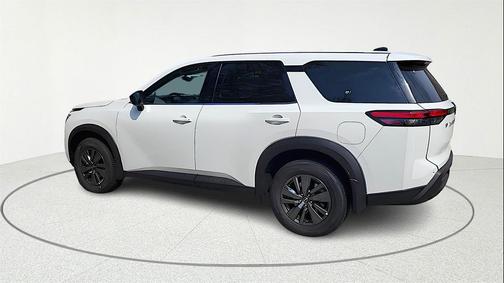 2025 Nissan Pathfinder S 4WD