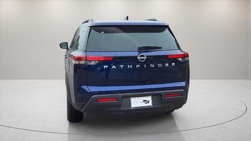 2025 Nissan Pathfinder SV FWD