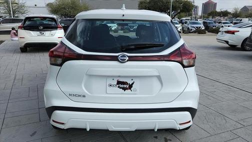 2021 Nissan Kicks S