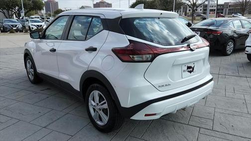 2021 Nissan Kicks S