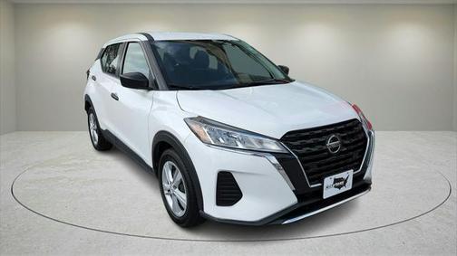 2021 Nissan Kicks S