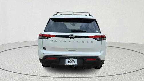 2025 Nissan Pathfinder SV FWD