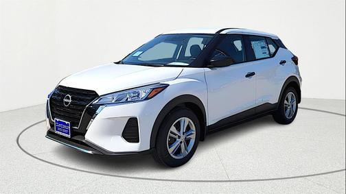 2025 Nissan Kicks S