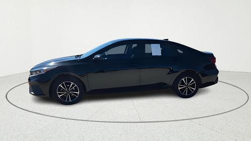 Aurora Black 2023 Kia Forte LXS