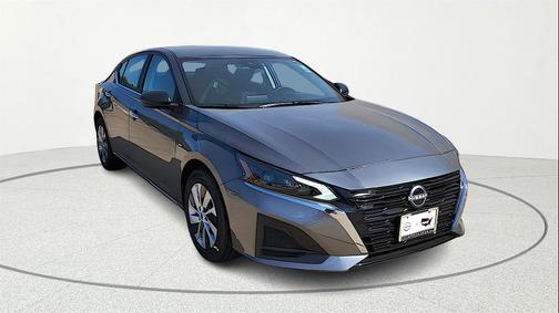 2025 Nissan Altima S FWD