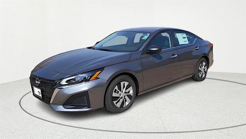 2025 Nissan Altima S FWD