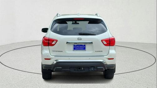 2019 Nissan Pathfinder Platinum
