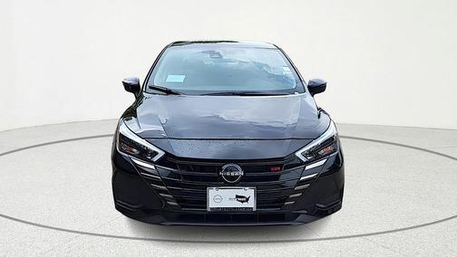 Super Black 2025 Nissan Versa 1.6 S