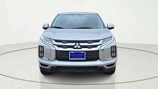 Alloy Silver Metallic 2026 Mitsubishi Outlander Sport 2.0 ES