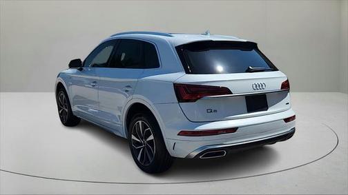 2022 Audi Q5 45 S line Premium Plus
