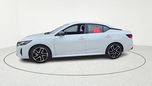 Aspen White Tricoat 2025 Nissan Sentra SR