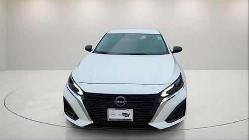2025 Nissan Altima S FWD