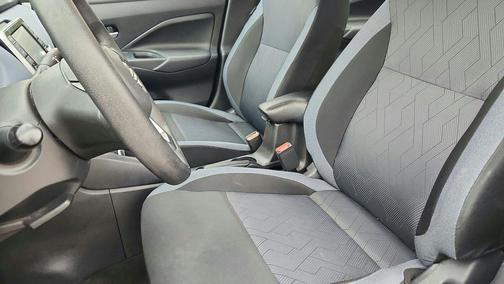 2024 Nissan Versa 1.6 SV