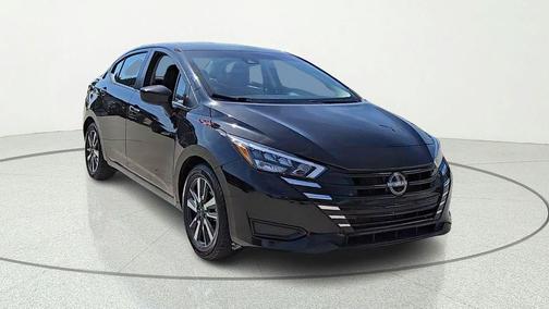 Super Black Metallic 2025 Nissan Versa 1.6 SV