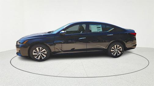 2025 Nissan Altima S FWD