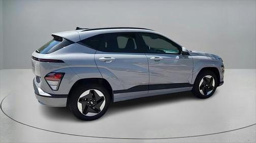 2024 Hyundai KONA EV SEL