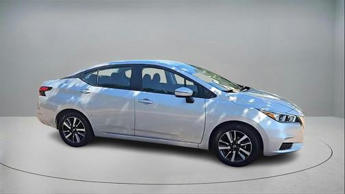 2021 Nissan Versa 1.6 SV