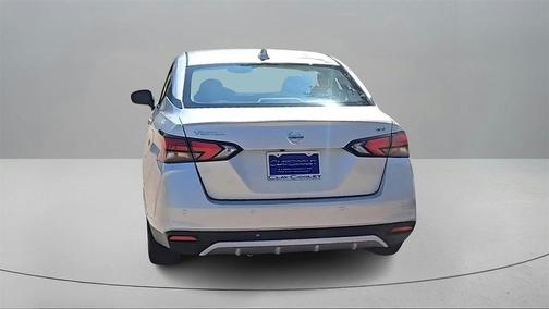 2021 Nissan Versa 1.6 SV