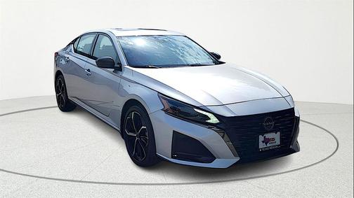 2024 Nissan Altima SR Intelligent AWD