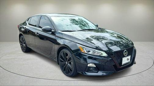 2022 Nissan Altima SR Intelligent AWD