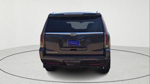 2017 Cadillac Escalade Luxury