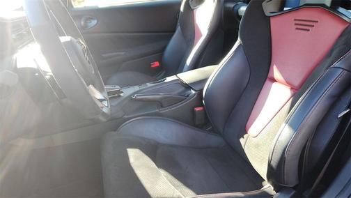 2025 Nissan Z NISMO 9-speed automatic Transmission