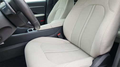 2024 Hyundai SONATA Hybrid SE