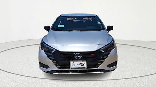 Gun Metallic 2025 Nissan Versa 1.6 S