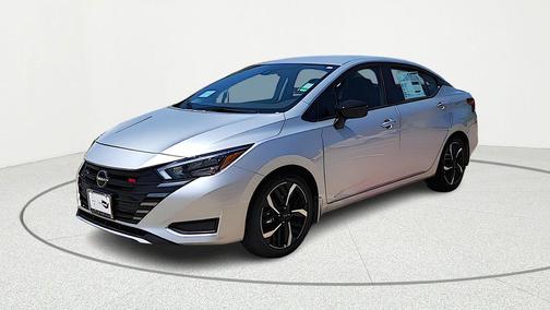 Gun Metallic 2025 Nissan Versa 1.6 S