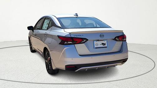 Gun Metallic 2025 Nissan Versa 1.6 S