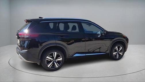 2022 Nissan Rogue Platinum