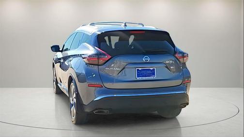 2023 Nissan Murano SL FWD