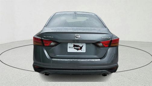 2020 Nissan Altima Platinum FWD