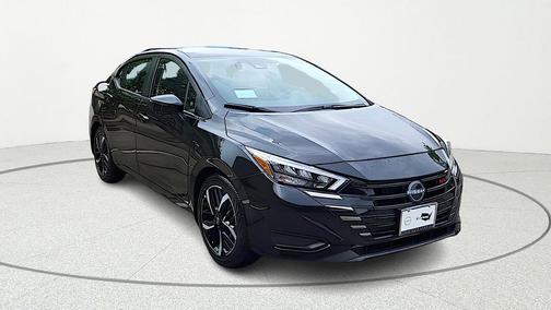Super Black 2025 Nissan Versa 1.6 S