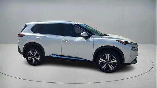 2022 Nissan Rogue Platinum